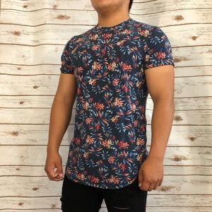 Hollister Curve Hem T-Shirt